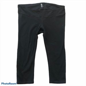 Gap Maternity Black Crop Leggings